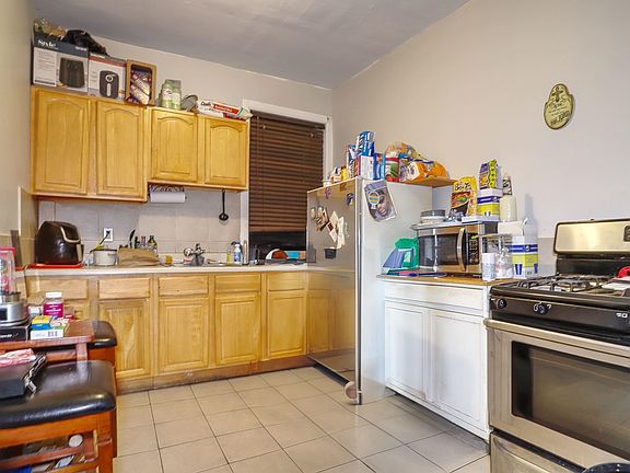 3rd image of 294 Hoboken Ave