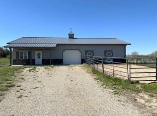 3300 SW 69th St, Wakarusa, KS 66546