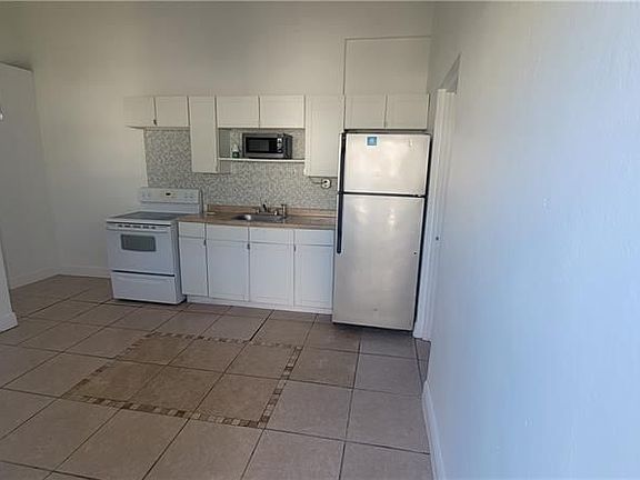 2nd image of 603 N 26th Ave