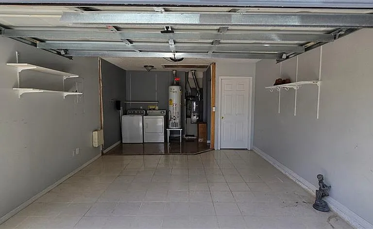 3412 Palm Beach Dr — Photo 18