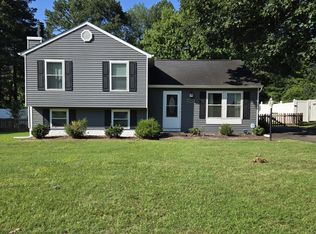 10107 Laurel Lakes Dr, Glen Allen, VA 23060