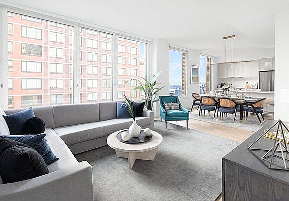 2nd image of 146 Pierrepont St APT 18A
