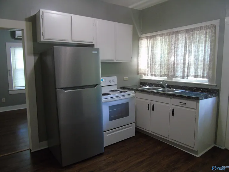 1305B Wells Ave SE — Photo 7