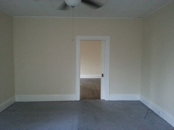 5th image of 70 Arlington St #1