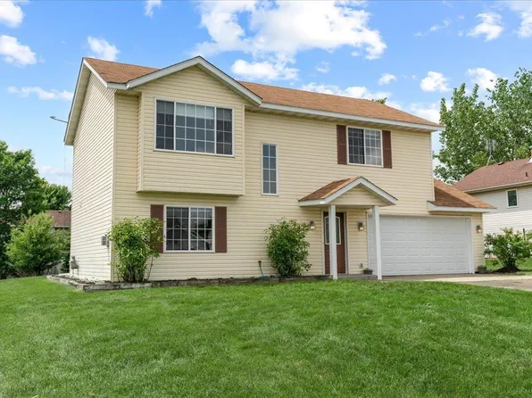 1385 Hunter Hill Dr, Hammond, WI 54015