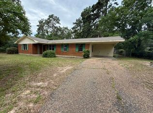 4064 Main St, Anacoco, LA 71403