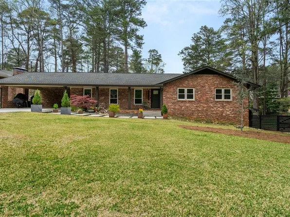 3504 Palace Ct, Tucker, GA 30084