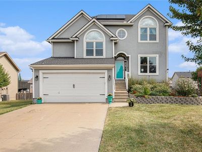 11231 N Summit St, Kansas City, MO, 64155