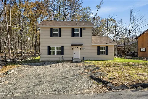 1354 Winding Way Photo 1