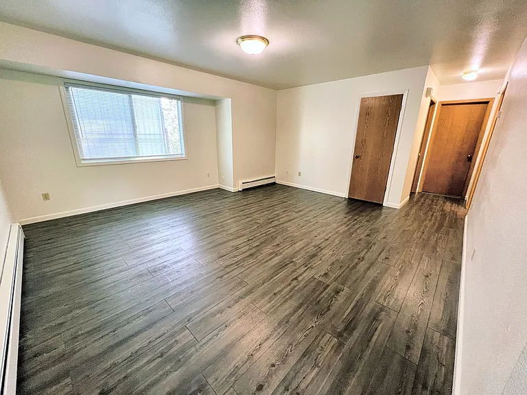 11528 Heritage Ct — Photo 9