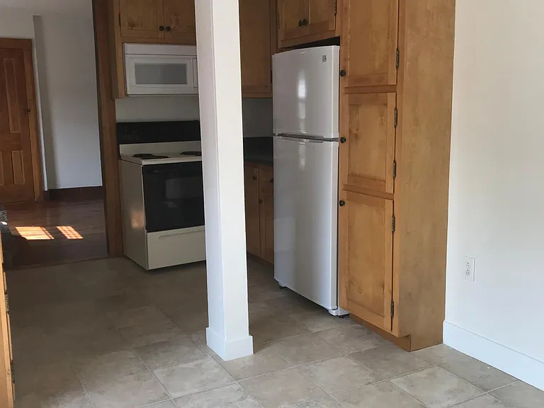 36 Elm St #2 — Photo 10