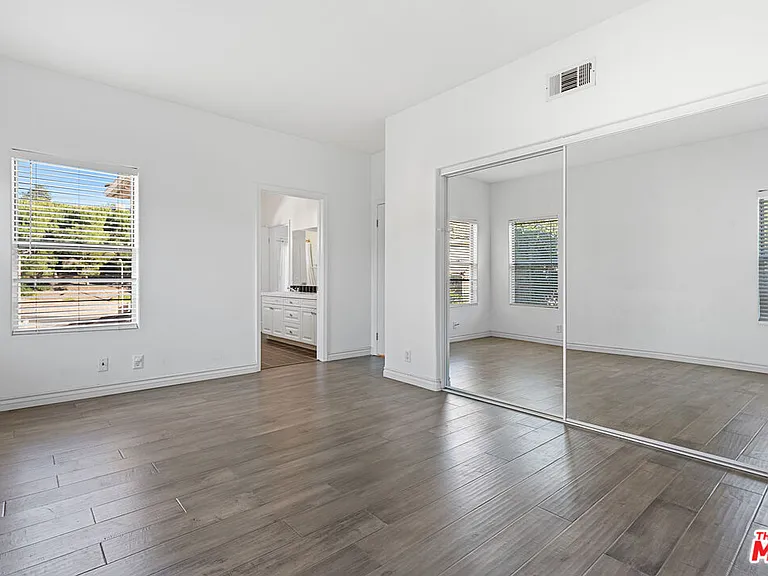 24310 Belford Ct — Photo 58