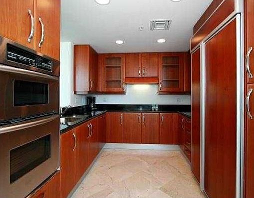 1st image of 19400 Turnberry Way APT 1631