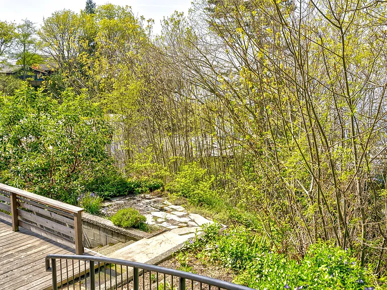 7013 Seaview Ter SW #B — Photo 21
