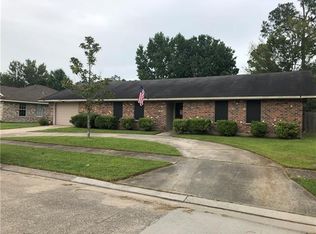 115 Crescentwood Loop, Slidell, LA 70458
