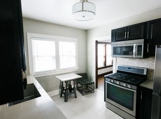 1297 Hathaway Ave, Lakewood, OH 44107