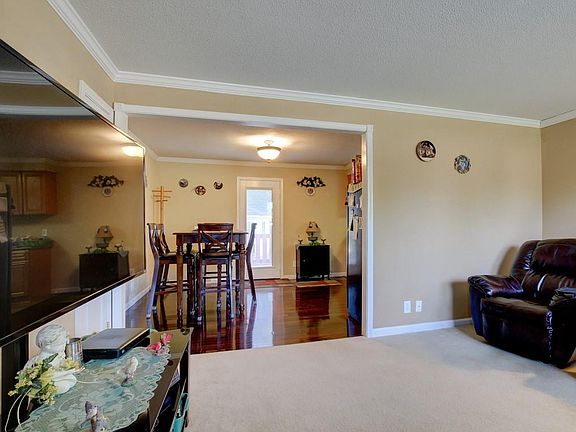 5th image of 520 Overton Dr