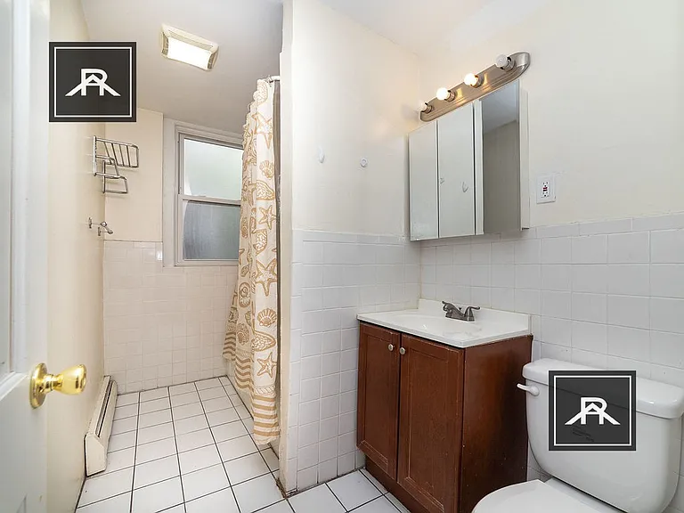 23 Chester St #4 — Photo 6