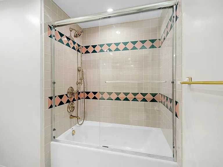1323 Branta Dr — Photo 31