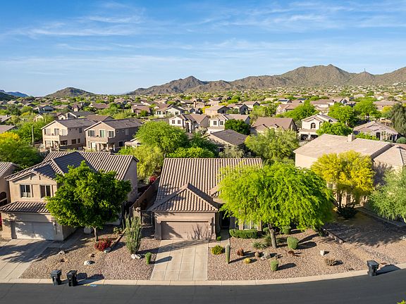 3rd image of 3055 N RED Mountain #112