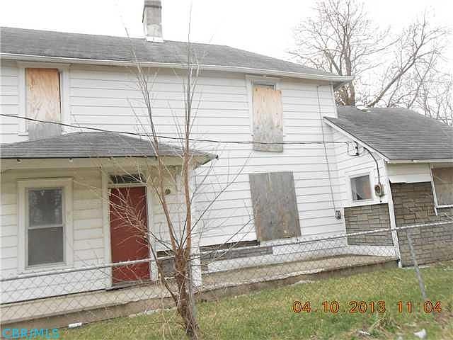 2nd image of 305 Clarendon Ave