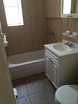 Rented by Page Real Estate | media 2