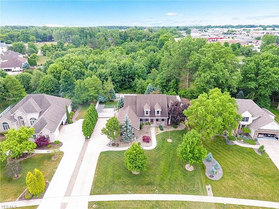 2nd image of 5320 Middlebury Ct