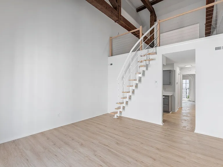 The Gallery Apartments — Photo 94
