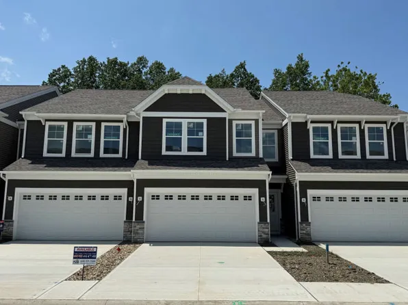 1640 Merlot Ln, Westlake, OH 44145