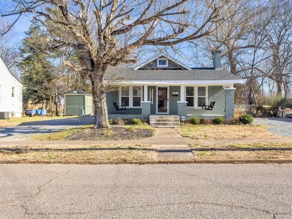 616 S 8th St, Mayfield, KY 42066