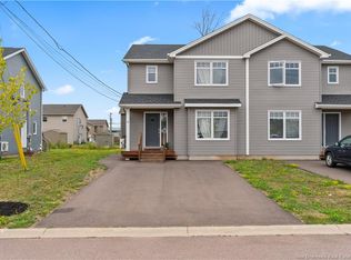 16 Brooklyn St, Moncton, NB E1A7E8