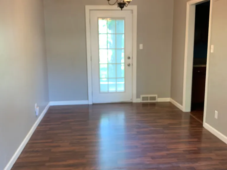 5825 Rockwood Rd — Photo 7