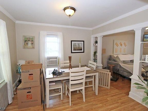 5th image of 293 Watchung Ave #2