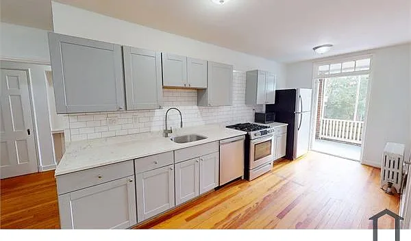 2927 Pennsylvania Ave SE #2