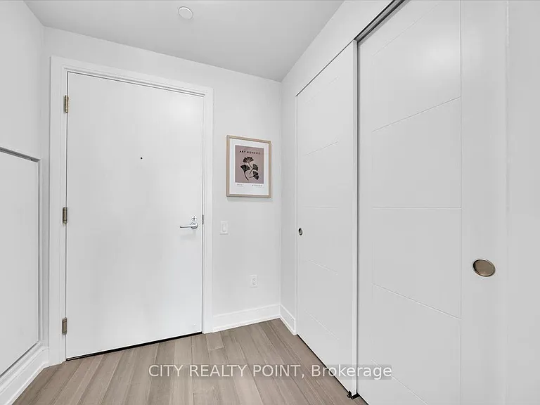 664 Spadina Ave #1101 — Photo 8
