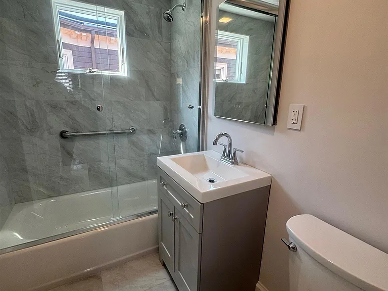 78 Morrison Ave — Photo 9