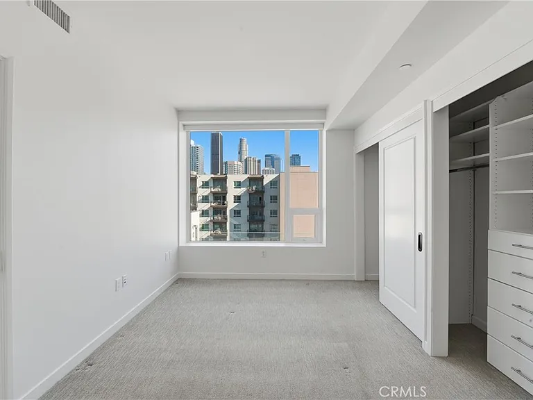 1050 S Grand Ave #708 — Photo 16