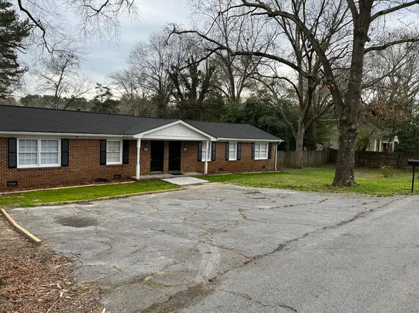 6142 Green St SE, Covington, GA 30014