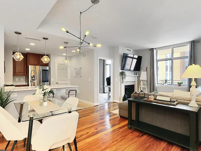 11990 Market St #908 — Photo 8