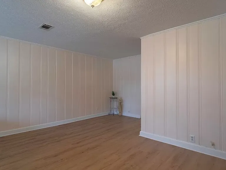2054 Oklahoma St — Photo 12