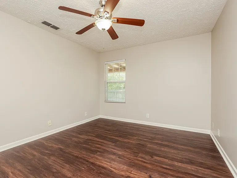 4829 Nina Marie Ave — Photo 9