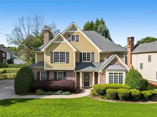 4095 Hill House Rd SW, Smyrna, GA 30082