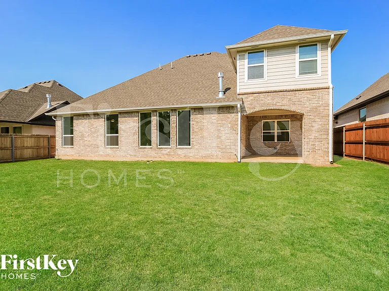 15901 Aparados Way — Photo 15