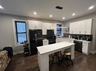 1215 N Wolcott Ave #1F, Chicago, IL 60622