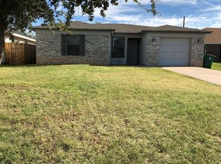 3326 Ridgemar Dr, San Angelo, TX 76903
