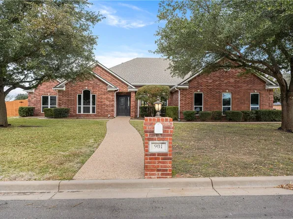 901 Erica Dr, Hewitt, TX 76643