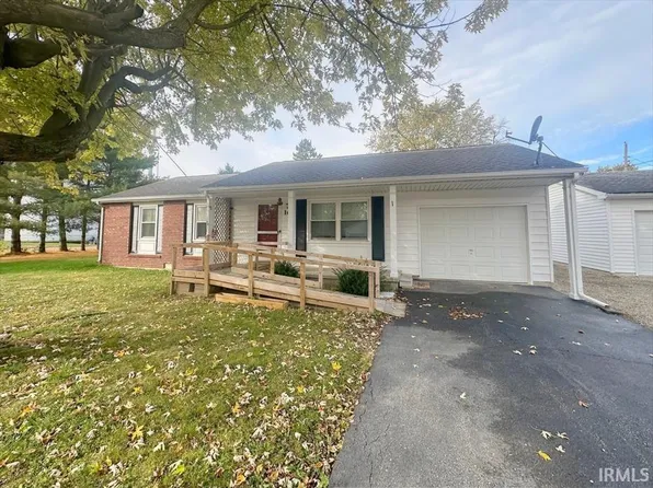 161 S 1st St, Russiaville, IN 46979