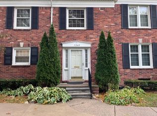 1260 Trailwood Path, Bloomfield Hills, MI 48301