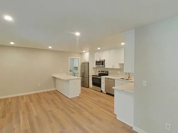 120 Alma St #A, Menlo Park, CA 94025