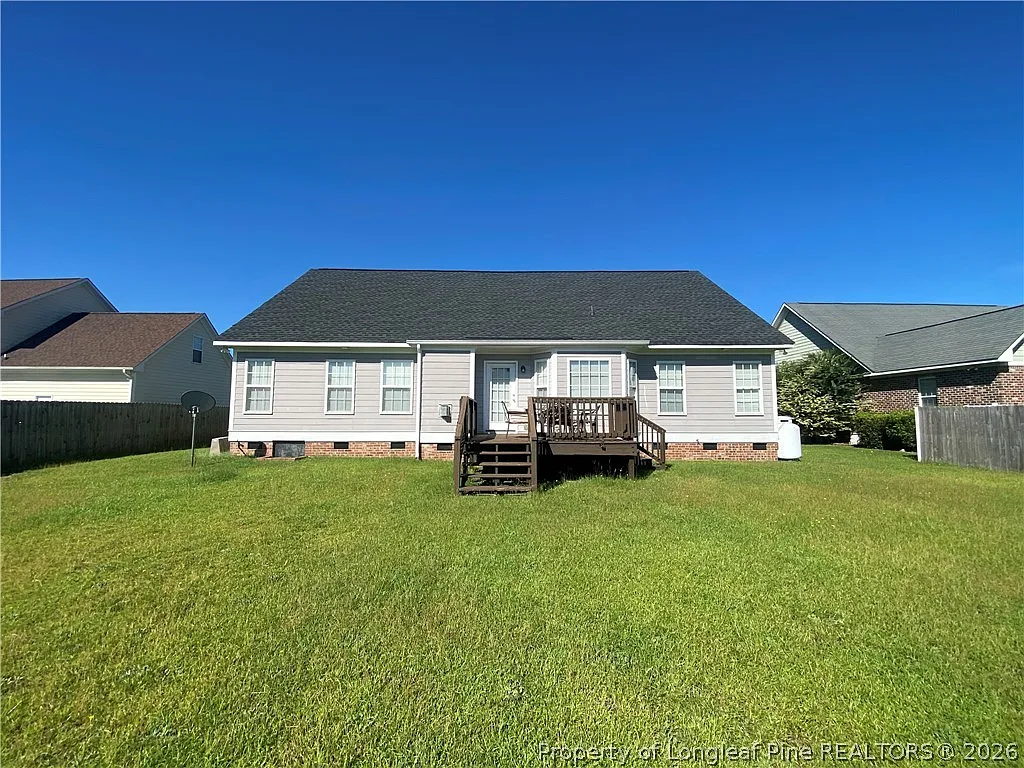 3 bed, 3.0 bath, 2182 sqft, $1,945 — Photo 2